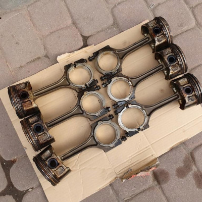 Tłok korbowód Opel Insignia OPC 2.8T