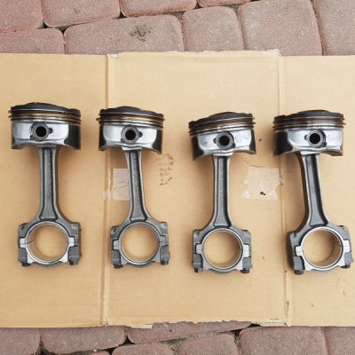 Tłok korbowód tłoki Opel Astra 2.0T A20NFT