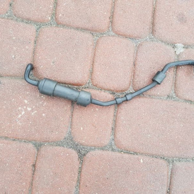 Tłumik podciśnienia Passat B8 2017r 03G129808C