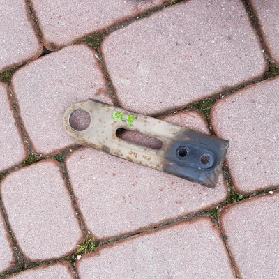 Uchwyt mocowanie chłodnicy trzymak Opel Meriva A