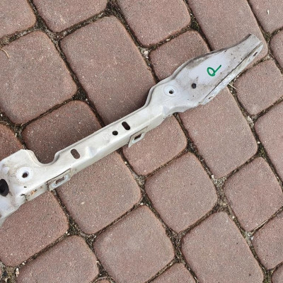 Uchwyt mocowanie pasa przedniego VIVARO TRAFIC