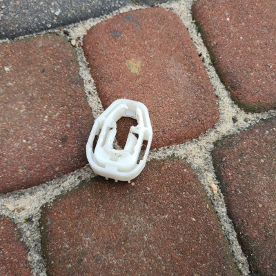 Uchwyt mocowanie pedału hamulca Opel Corsa D