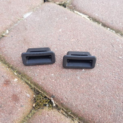 Uchwyt mocowanie rolety Opel Insignia Kombi