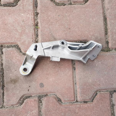 Uchwyt podstawa mocowanie Movano B Master 2.3DCI