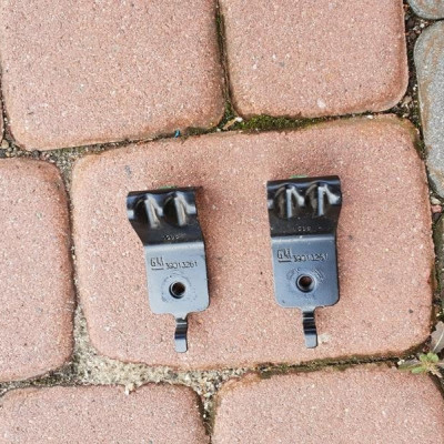 Uchwyt zaczep mocowanie Opel Astra K V 39013261