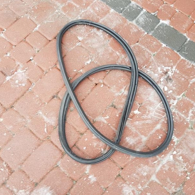 Uszczelka bagażnika klapy 3drzwi 3D Opel Corsa D