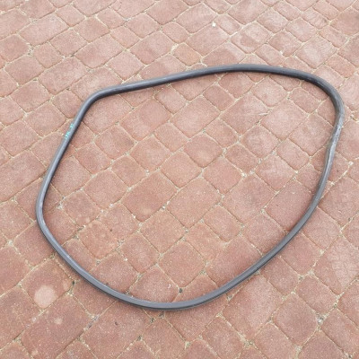 Uszczelka bagaznika tył tylna Renault Captur