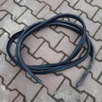 Uszczelka drzwi przednich Movano B Master III