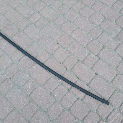 Uszczelka zgarniacz prawy przód Renault Clio IV