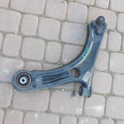 Wahacz przedni lewy LIFT VW Jetta 5C6