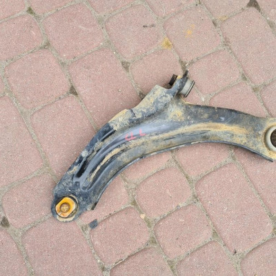 Wahacz przód przedni lewy Renault Clio IV