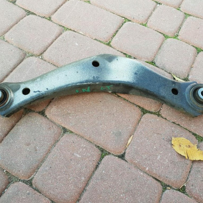 Wahacz tył tylny lewy Opel Insignia 22940356