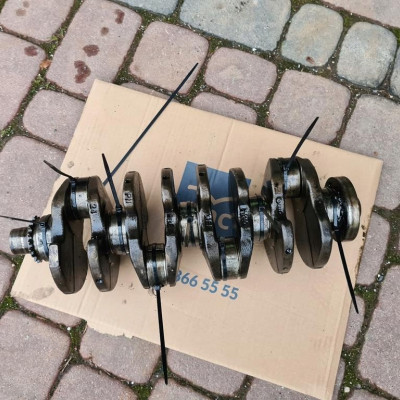 Wał panewki 1.9TDI Audi A3 A4 Golf Passat