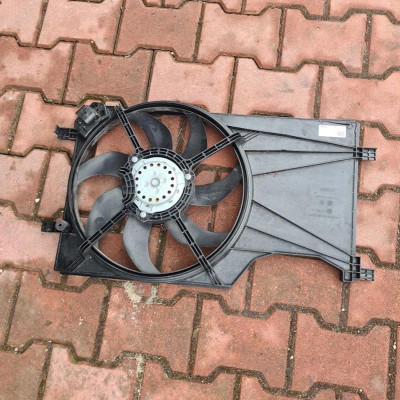 Wentylator chłodnic 1.4t Opel Corsa E HB147002