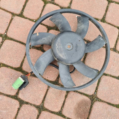 Wentylator chłodnic Opel Insignia A11101463I