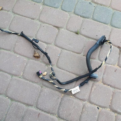 Wiązka klapy tylnej kombi Opel Insignia 13273617