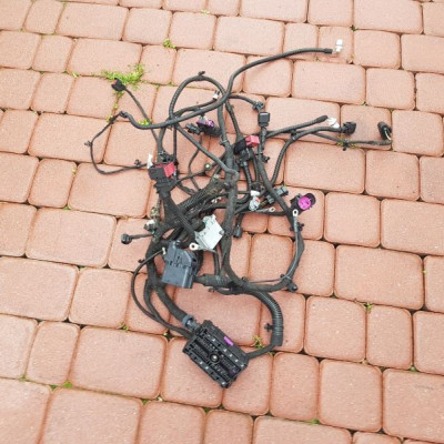 Wiązka komory silnika Opel Astra J IV 4 13375372