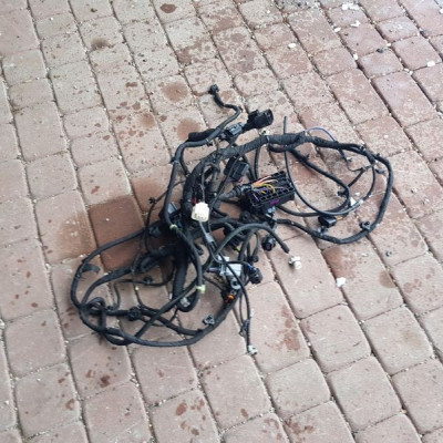 Wiązka komory silnika Opel Zafira C 20805185