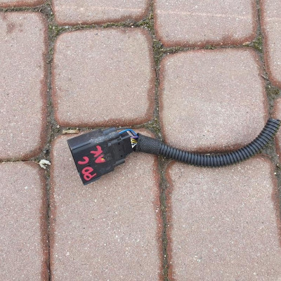 Wiązka kostka czujnika przód PDC Opel Astra K 5 V