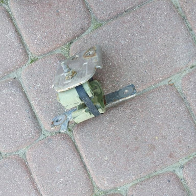 Wierszak wydechu katalizatora Vivaro B Trafic III