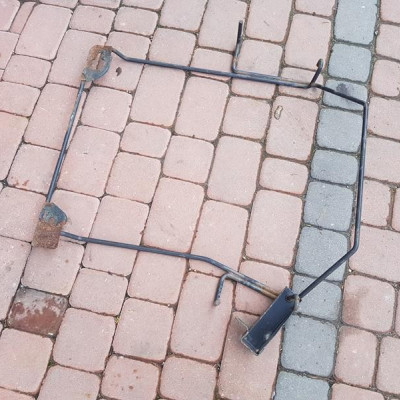 Wieszak na koło zapasowe VIVARO TRAFIC PRIMASTAR