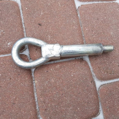 Wkrętka hak holowniczy koło zapasowe Opel Insignia