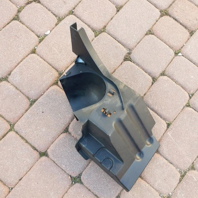 Wlot powietrza dolot VIVARO TRAFIC 8200422830