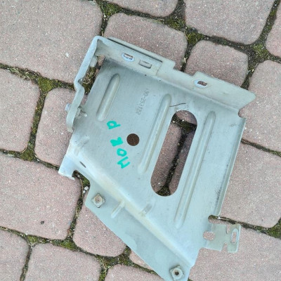 Wspornik wzmocnienie błotnika Movano B 43D25312R