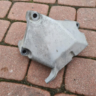 Wspornik łapa silnika 1.4T Opel Zafira C 13248477