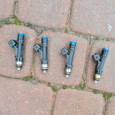 Wtrysk wtryskiwacz Opel Astra J IV 0280158181