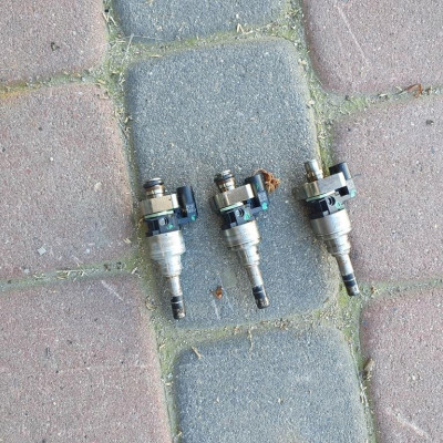 Wtrysk wtryskiwacz Opel Astra K V 55570723