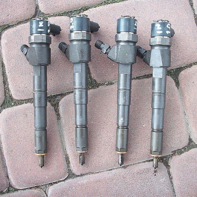 Wtryski wtryskiwcze Astra Insignia 2012r 2.0 160KM