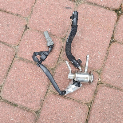 Wtryskiwacz ADBLUE 1.5D Opel Astra K V 55485257