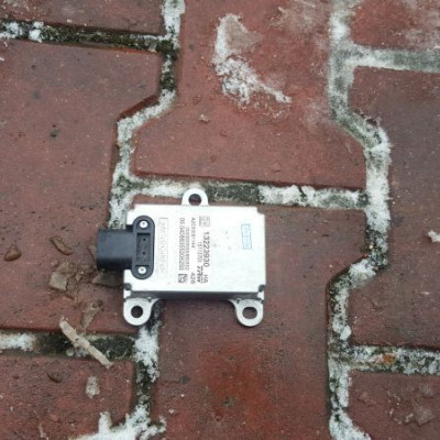 Wtryskiwacz wtrysk Opel Vectra C 1.8 16V 55353806