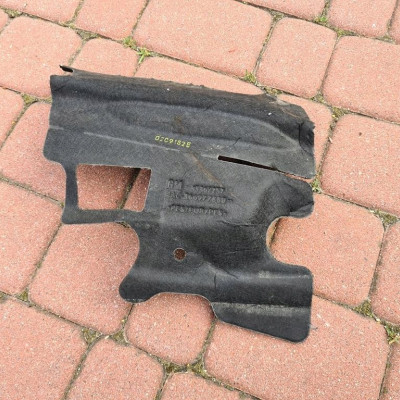 Wyciszenie komory silnika Opel Zafira C 13362257