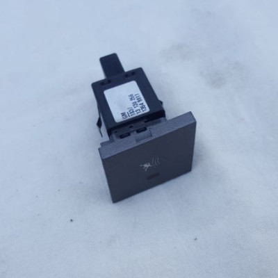 WYLACZNIK PRZELACZNIK ALARMU VECTRA C 13138256