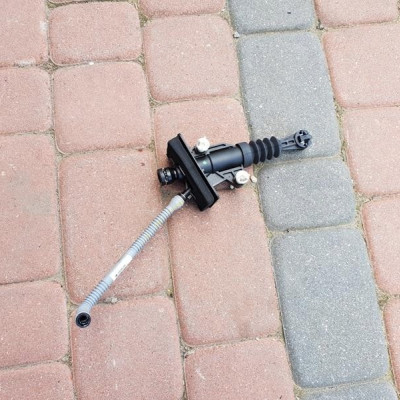 Wysprzęglik pompka sprzęgła Insignia B 55498435