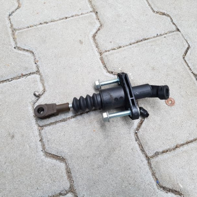 Wysprzęglik pompka sprzęgła Opel Astra H 90523770