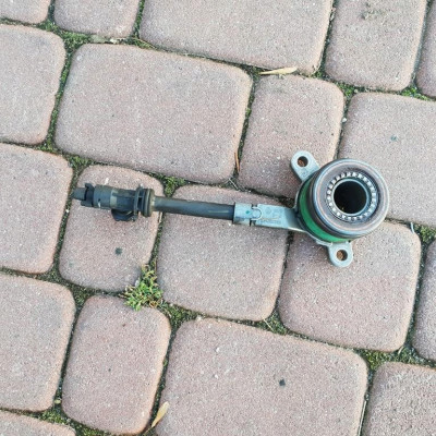 Wysprzęglik łożysko sprzęgła Trafic 306202443