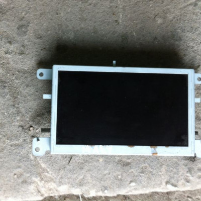 Wyświetlacz ekran monitor Audi A6 C6