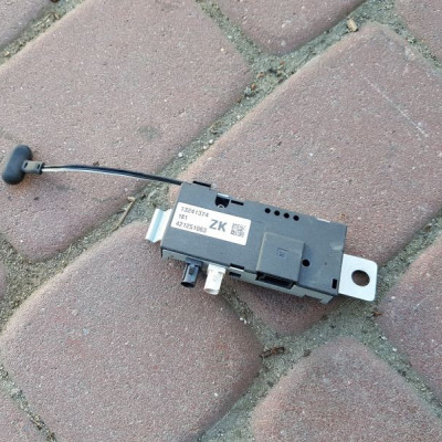 WZMACNIACZ ANTENOWY OPEL ASTRA IV J 13241374 ZK