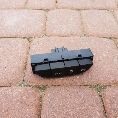 Włącznik przycisk parkowania Opel Astra K V