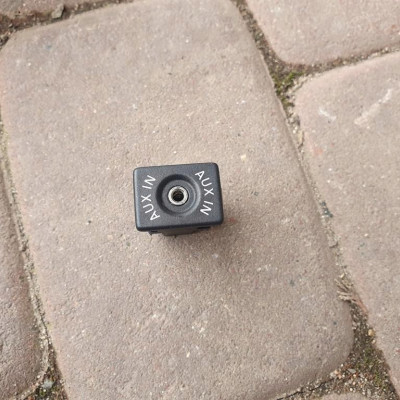 Włącznik Wejście AUX VW Jetta 5C6 5M0035724