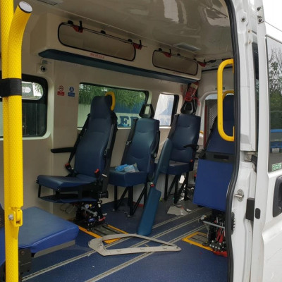 Zabudowa AMBULANS KARETKI winda niepełnosprawnych