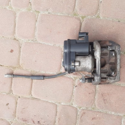 Zacisk hamulca tył tylny BMW F10 F11