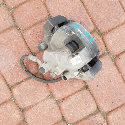 Zacisk przedni 1.6CDTI Opel Astra K 5 V 39031263