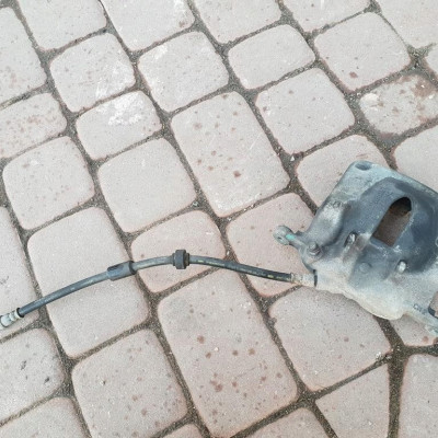 Zacisk przód lewy 14r VIVARO TRAFIC PRIMASTAR