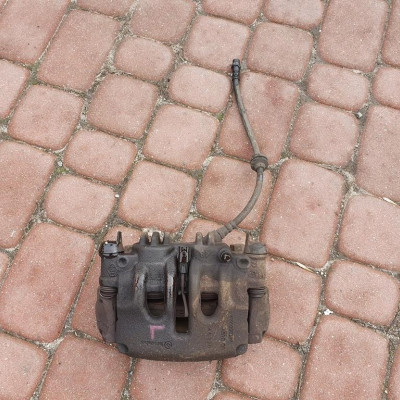 Zacisk przód przedni Movano Master III 410105039R