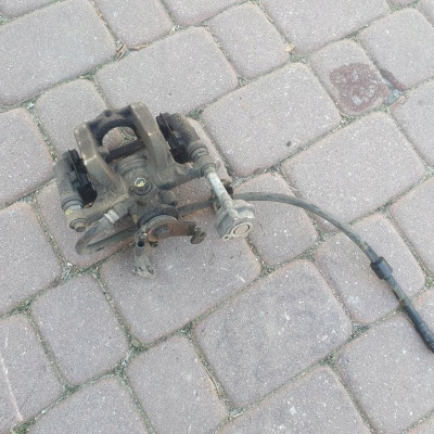 Zacisk tył prawy Opel Astra J IV Zafira C