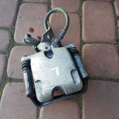 Zacisk tył tylny lewy Opel Insignia 22752386